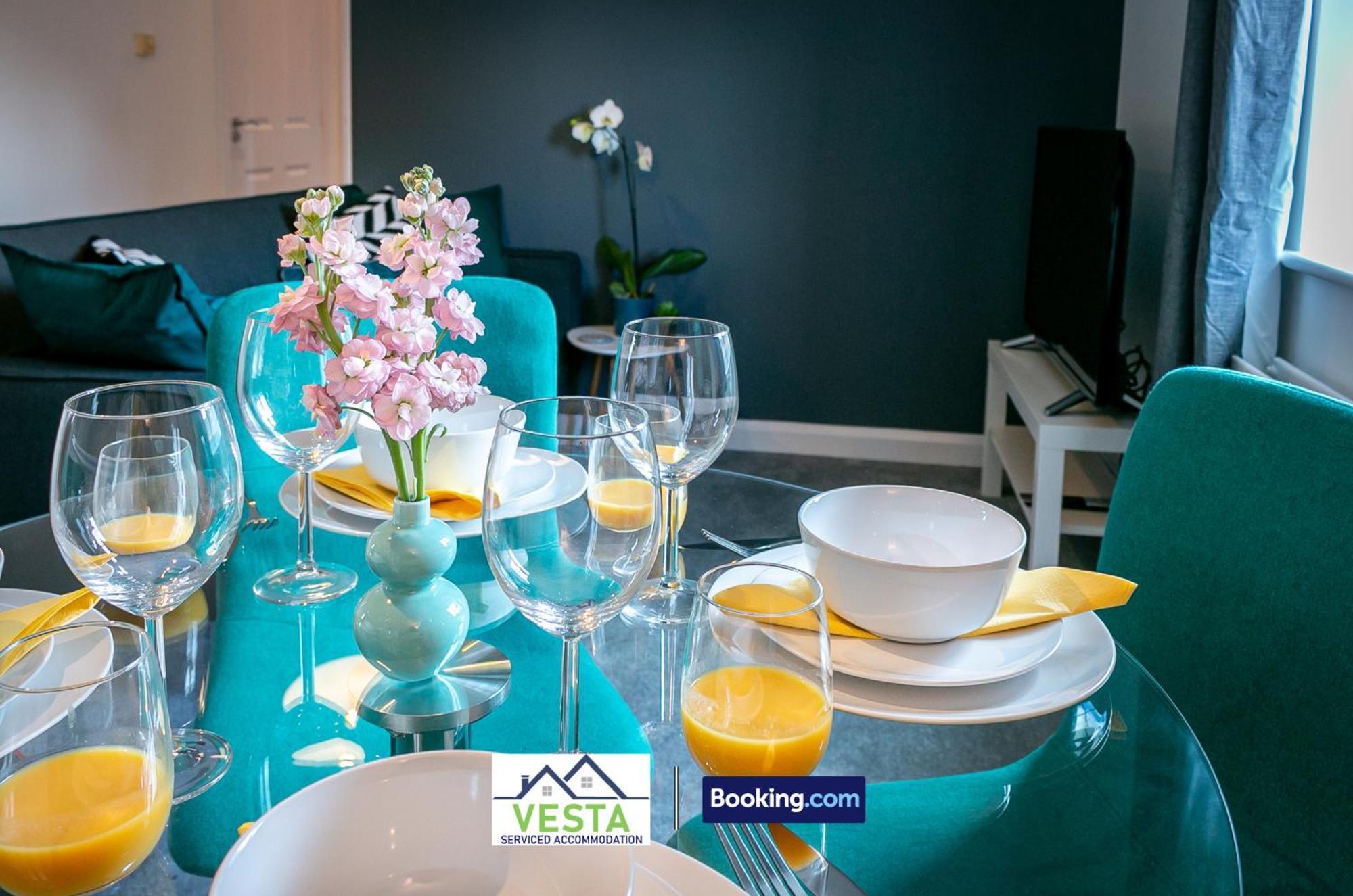 Three Bedroom Apartment By Vesta Serviced Accommodation & Short Lets Hatfield With Free Parking Εξωτερικό φωτογραφία